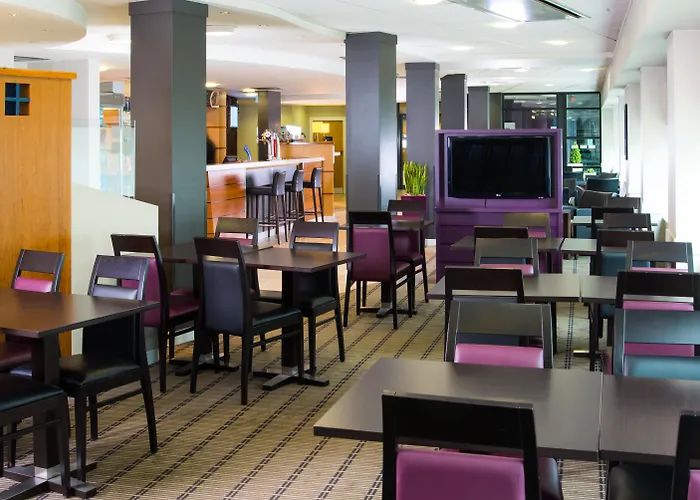 Holiday Inn Express - Glasgow - City Ctr Riverside By Ihg