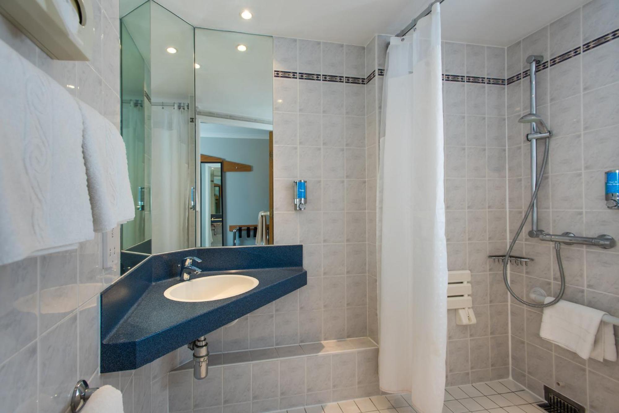 Express - - Ctr Riverside By Ihg 3* Glasgow