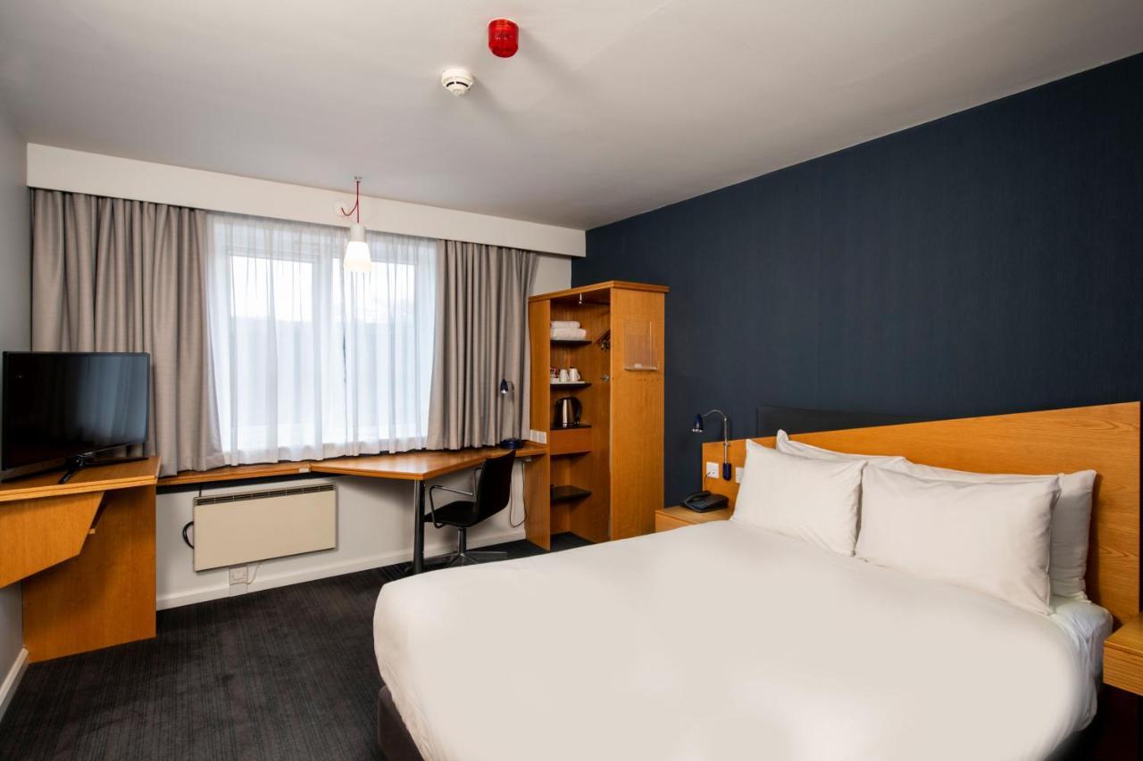 Express - - Ctr Riverside By Ihg Отель