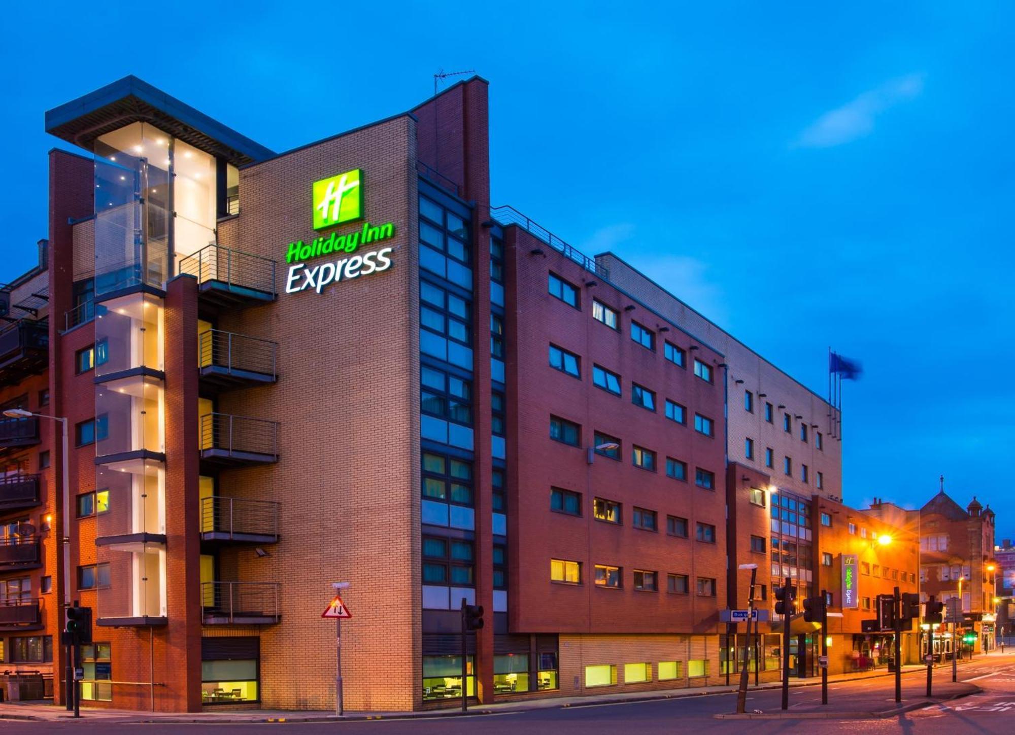 Express - - Ctr Riverside By Ihg Отель Глазго
