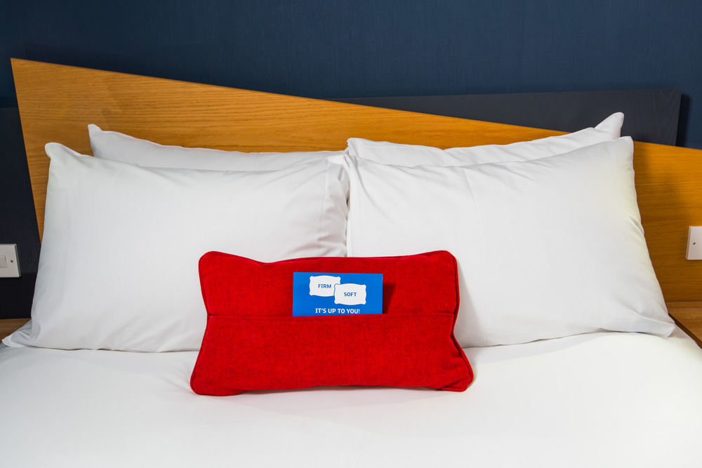 Отель Express - - Ctr Riverside By Ihg 3*