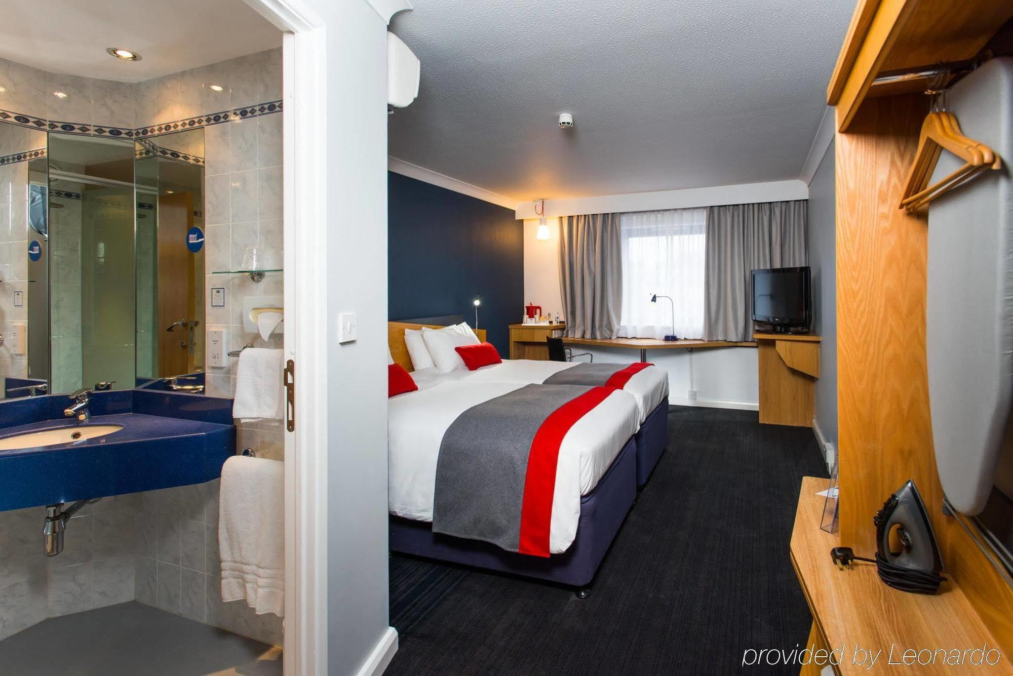 Express - - Ctr Riverside By Ihg Глазго