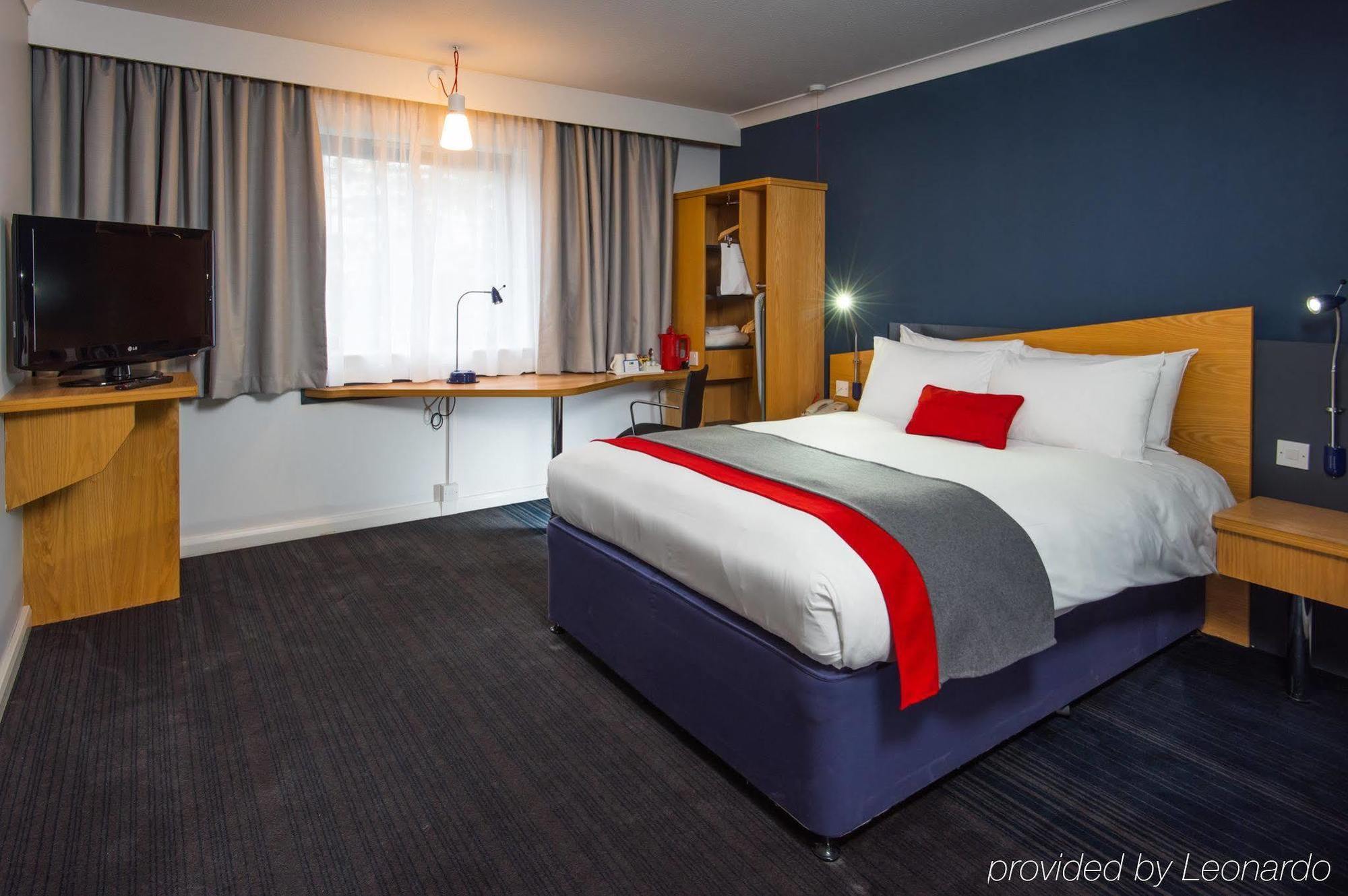 Express - - Ctr Riverside By Ihg Глазго