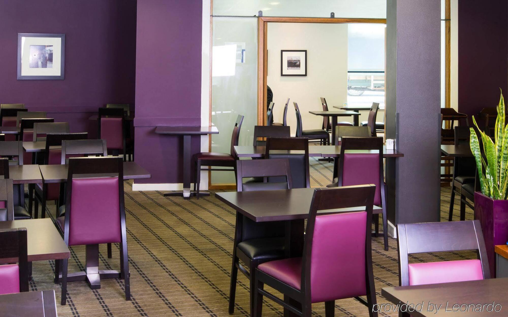 Express - - Ctr Riverside By Ihg 3* Глазго